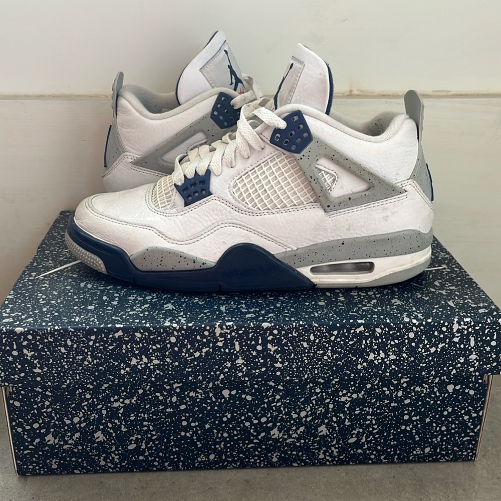 JORDAN 4 MIDNIGHT NAVY